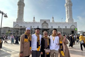 hpttourtravel-umroh-akhir-tahun-2022_05