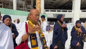 hpttourtravel-doa-minum-air-zamzam